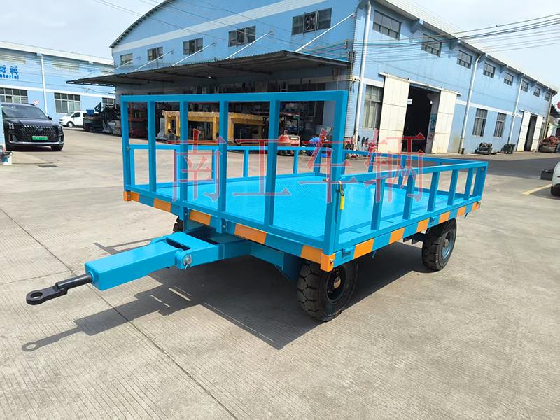 5吨下翻式护栏乐玩在线手机版(大中国区) 牵引全挂工具拖车
