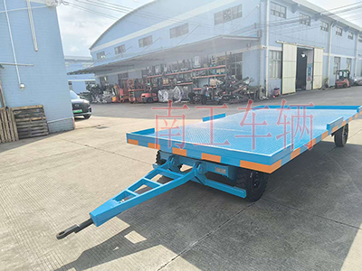 4吨牵引乐玩在线手机版(大中国区) 全挂式工具拖车6I.jpg