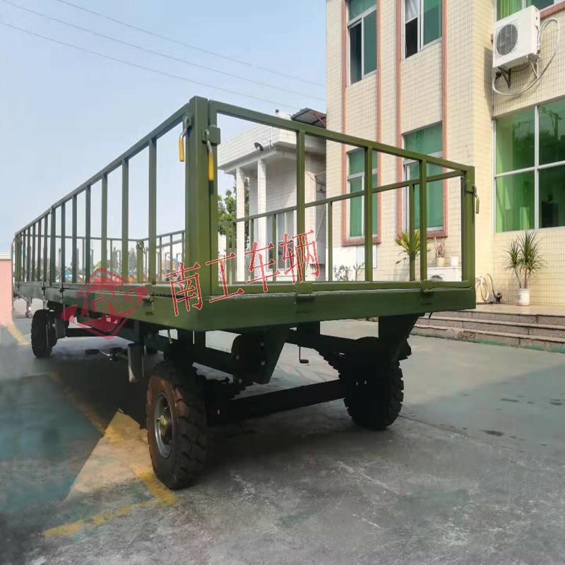 5吨护栏乐玩在线手机版(大中国区) 全挂底盘拖车 军绿色